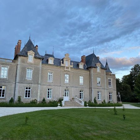 Chateau De St-Fulgent, Gite La Tour Saint-Fulgent المظهر الخارجي الصورة