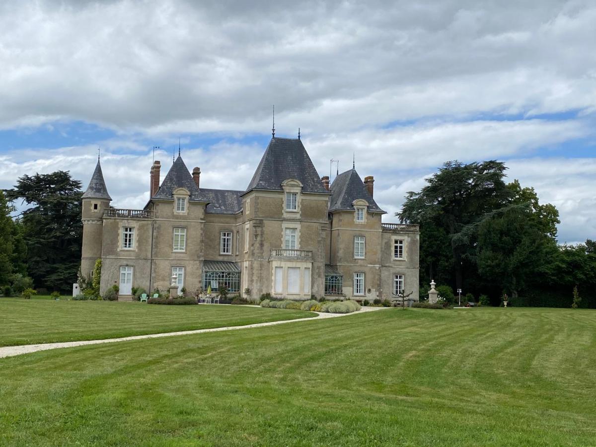 Chateau De St-Fulgent, Gite La Tour Saint-Fulgent المظهر الخارجي الصورة