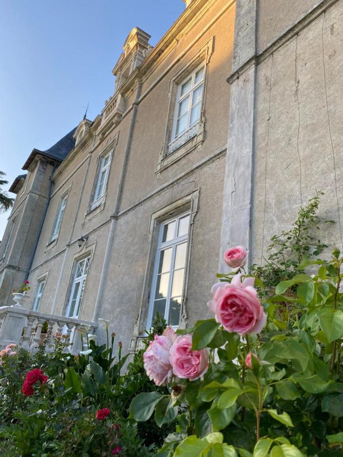 Chateau De St-Fulgent, Gite La Tour Saint-Fulgent المظهر الخارجي الصورة